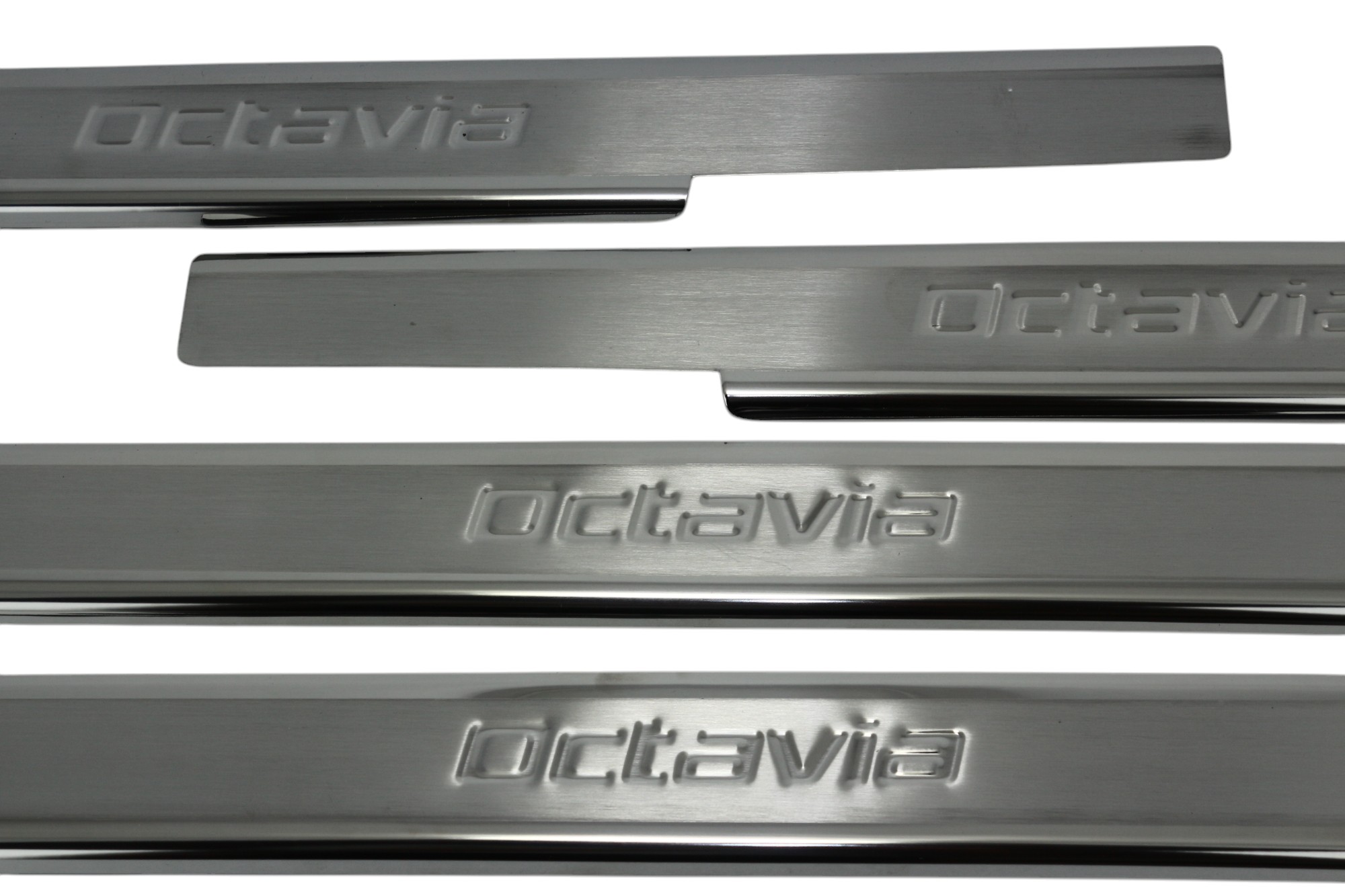 Skoda Octavia 3(A7) SD 2013 > Kapı Eşiği 4 Prç. P. Çelik - Görsel 3